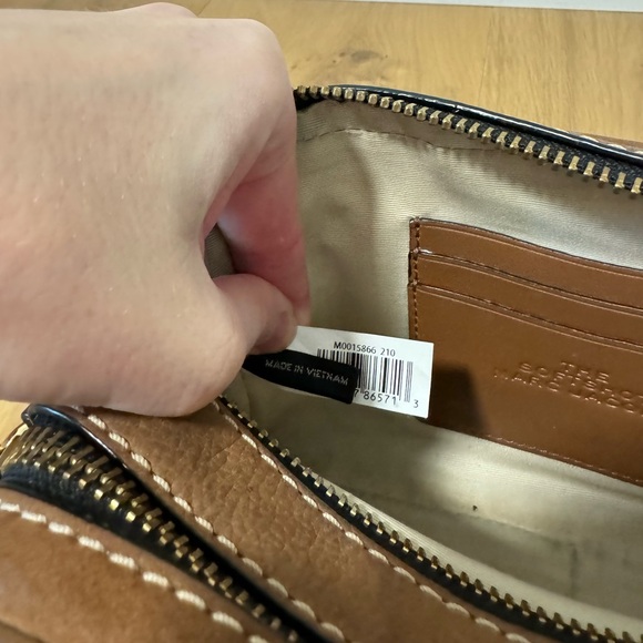 Marc Jacobs The Softshot 21 Suede Camera Bag - Picture 8 of 16